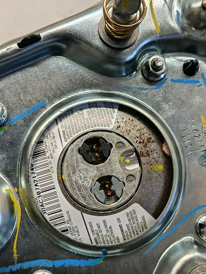 Part image 12