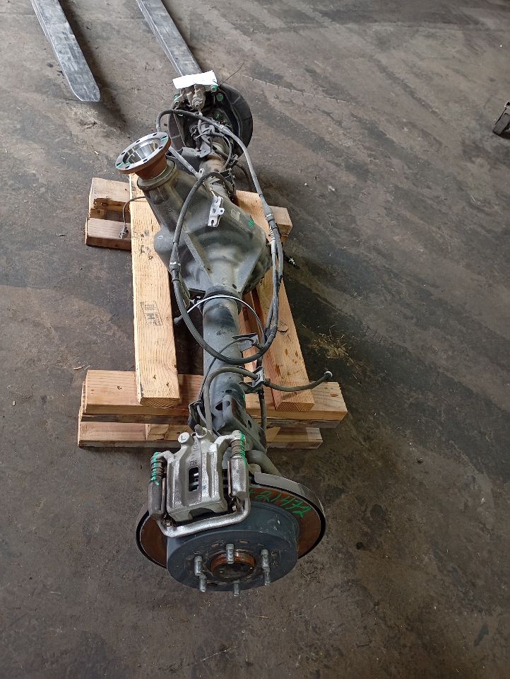Part image 3