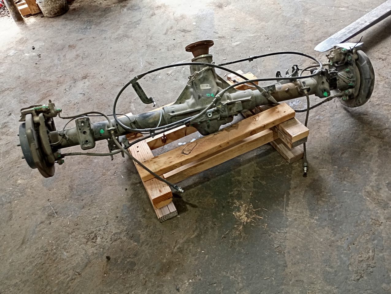 Part image 4