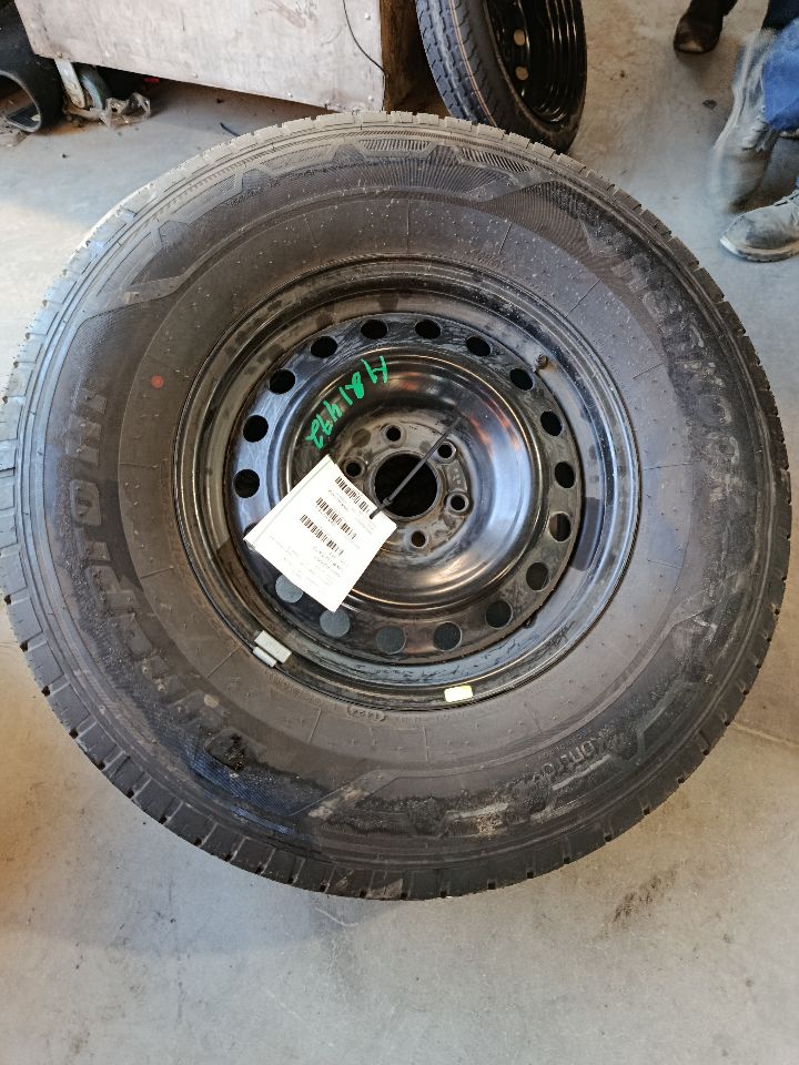 Part image 8