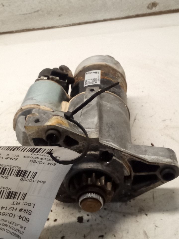 Part image 4
