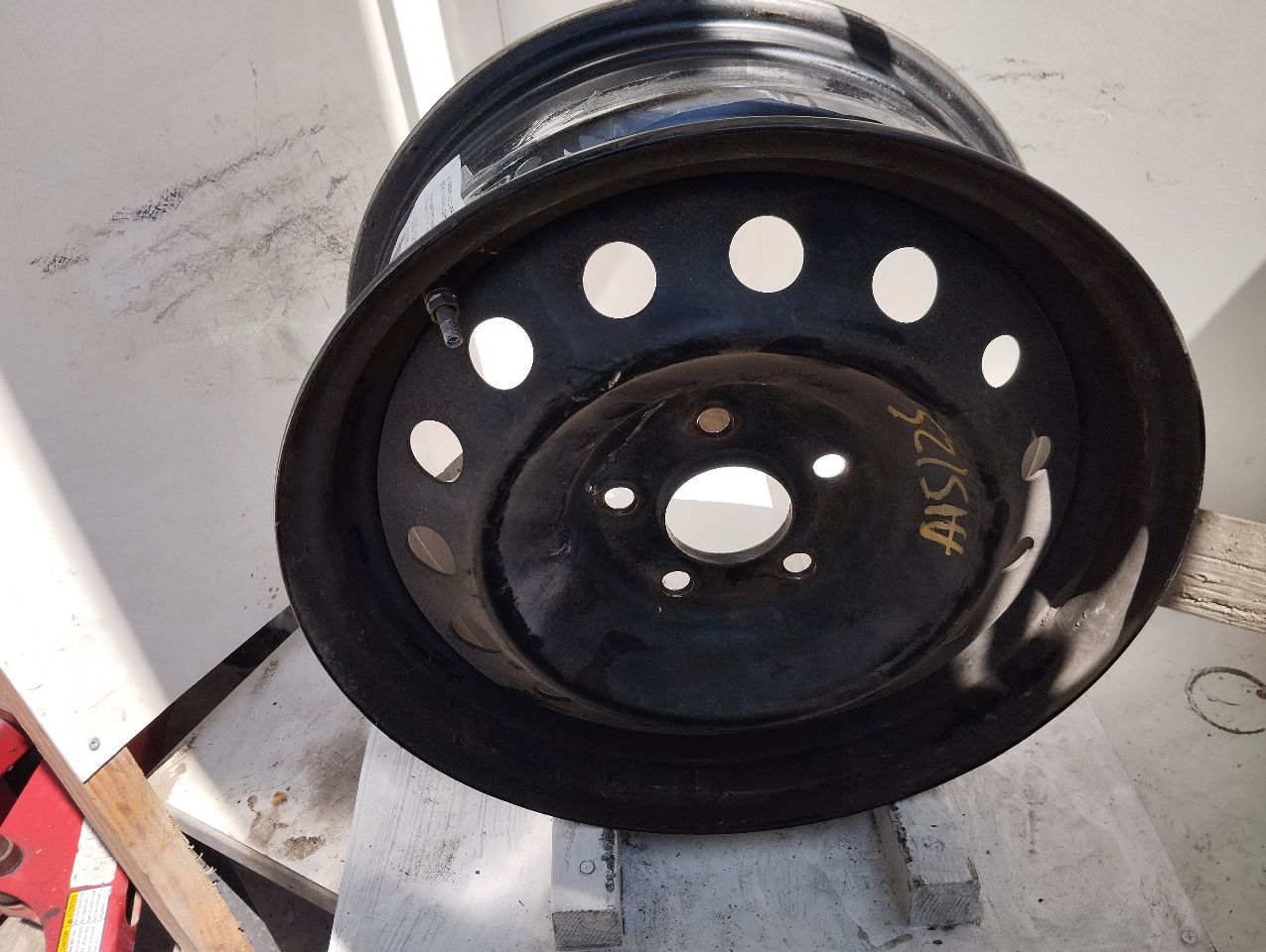 Part image 2