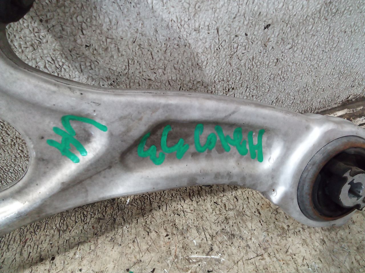 Part image 4