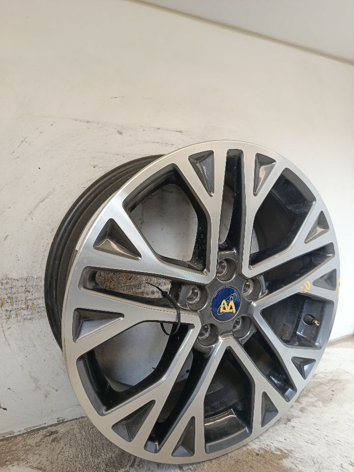 Part image 3