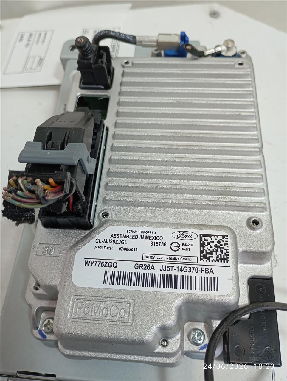 Part image 3