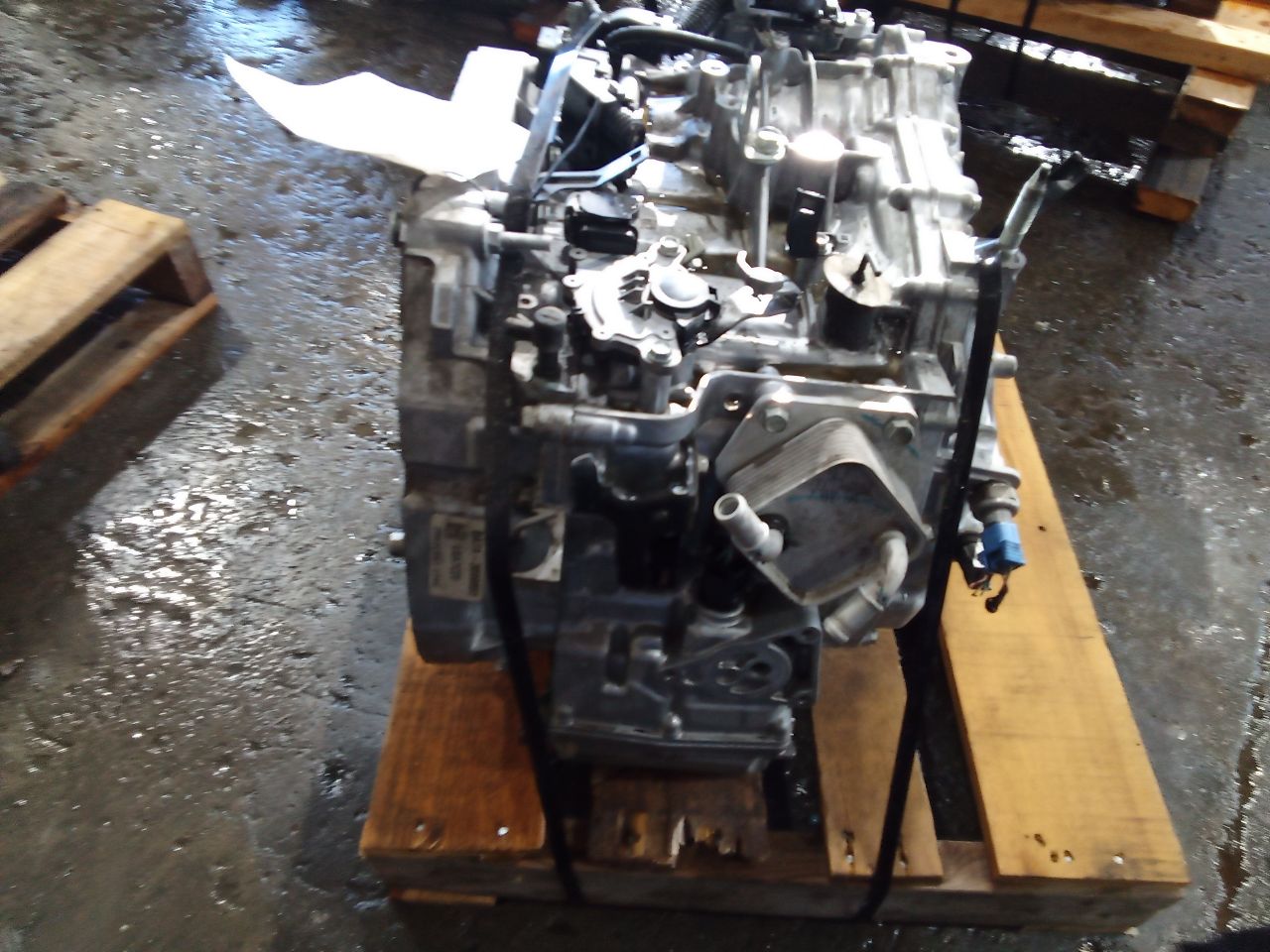 Part image 4