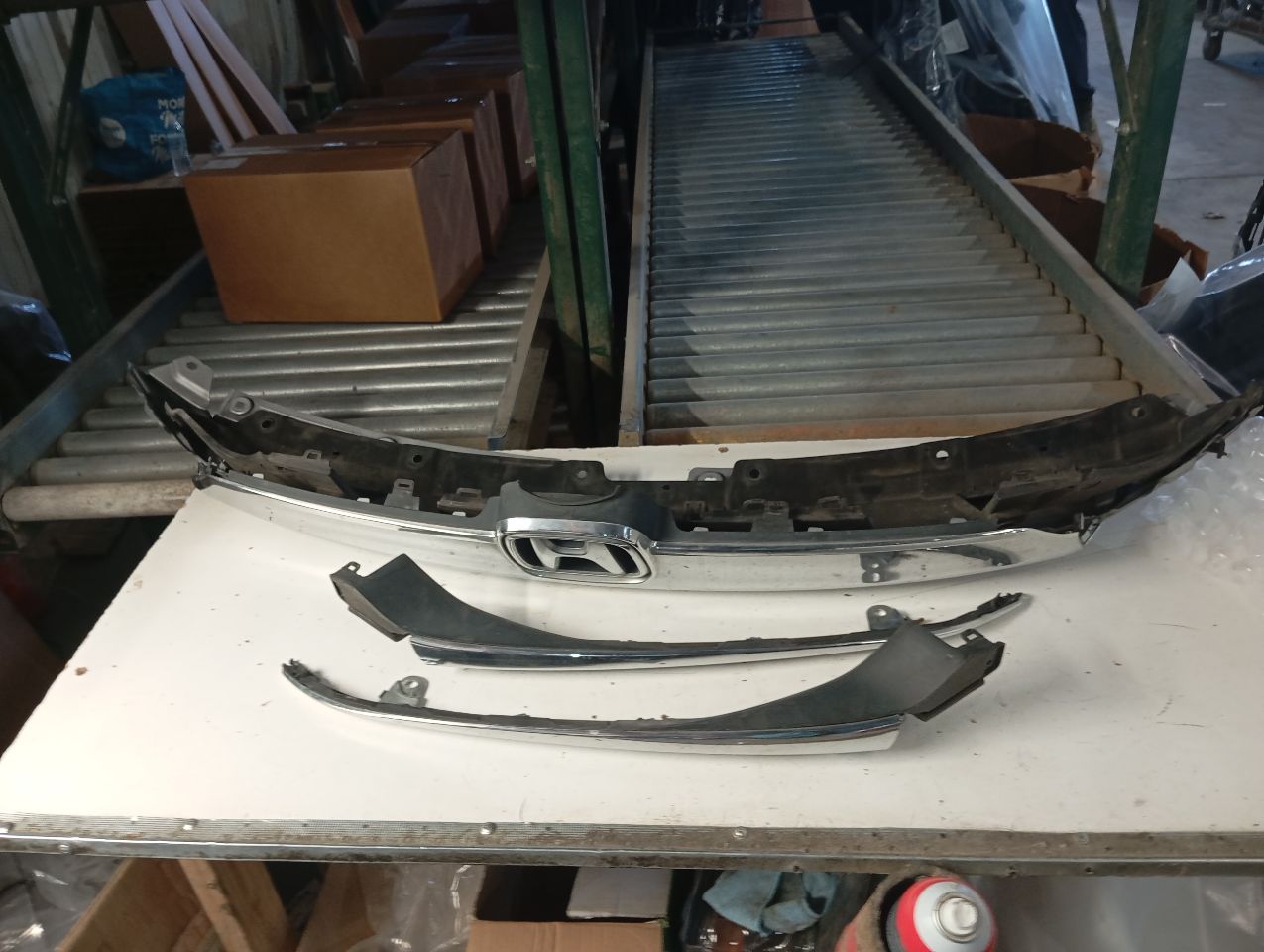 Part image 3