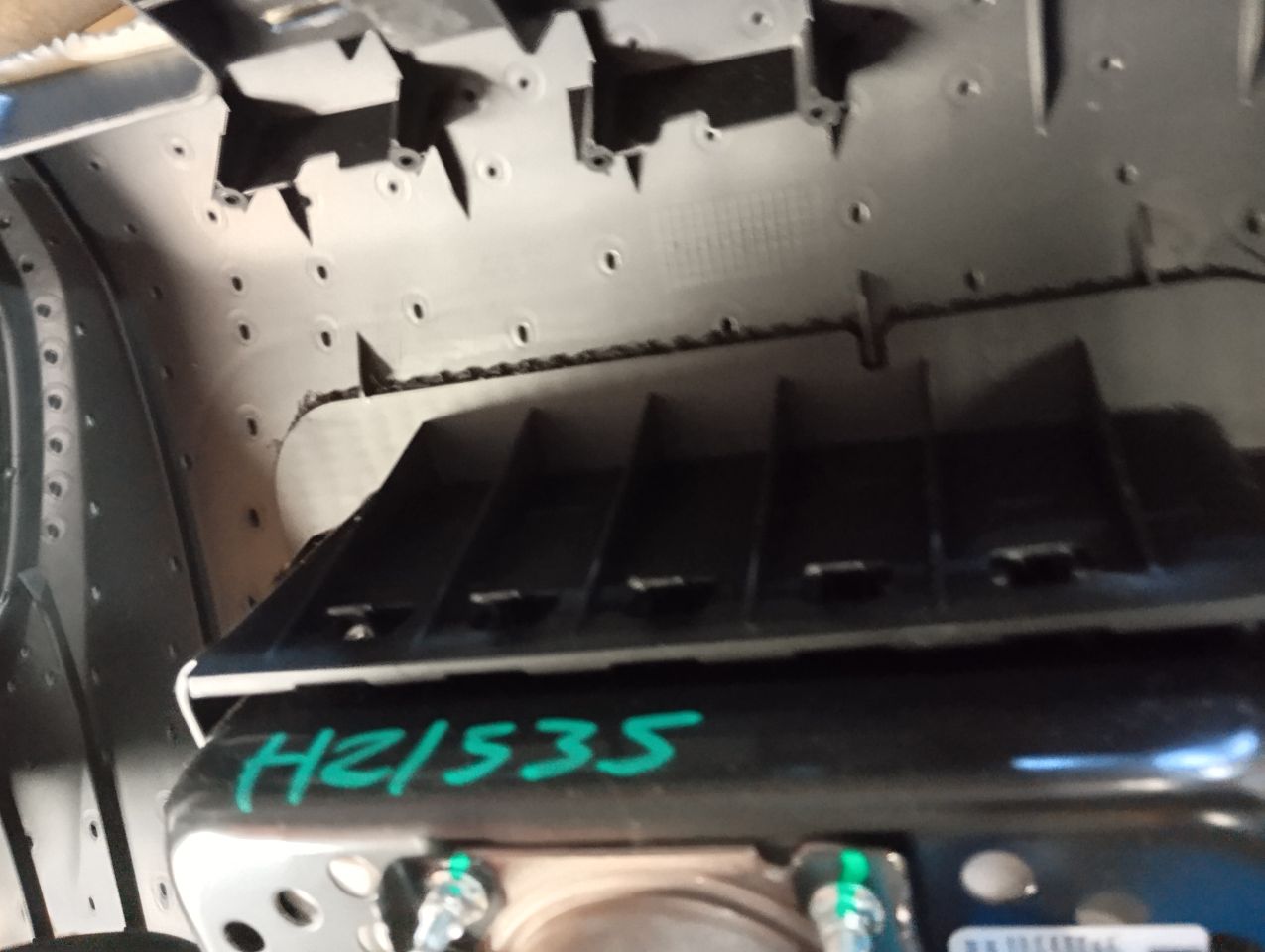 Part image 7