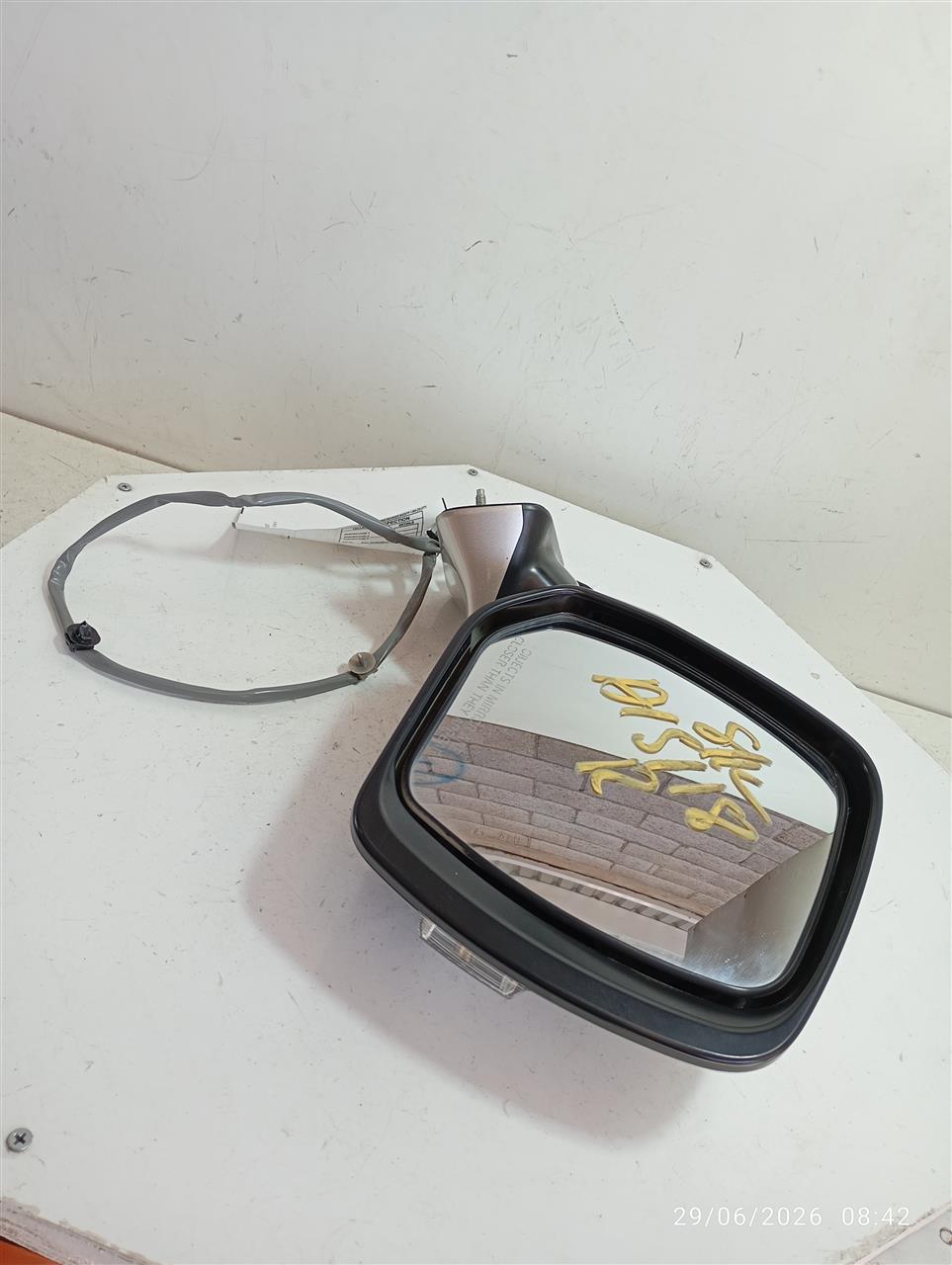 Part image 2