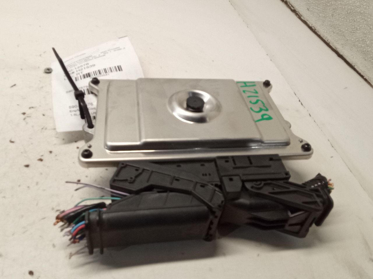 Part image 8