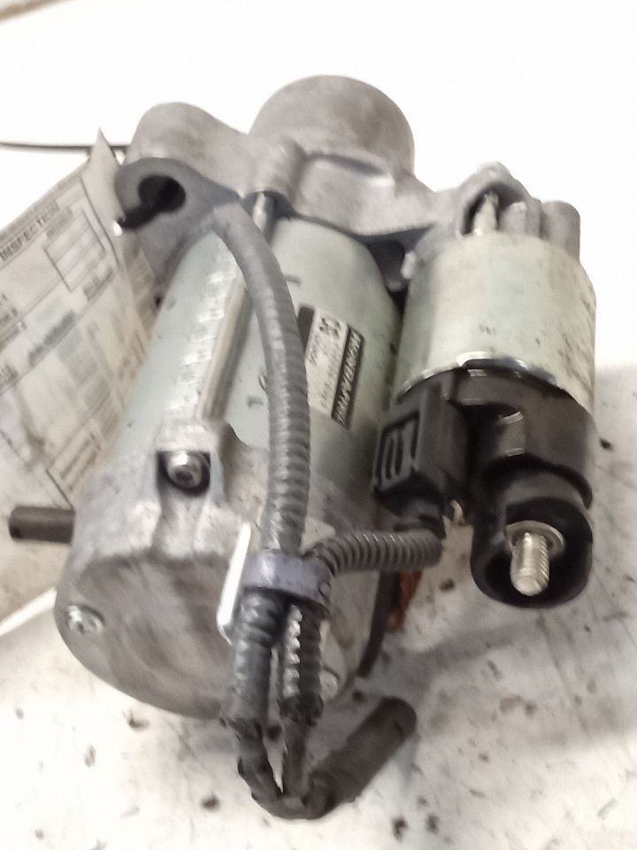 Part image 6
