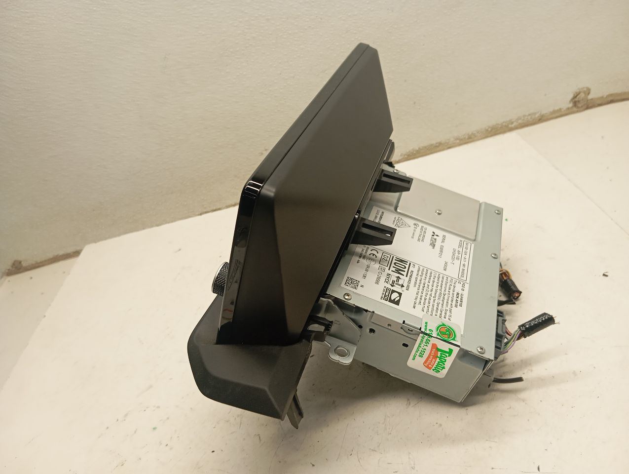 Part image 3
