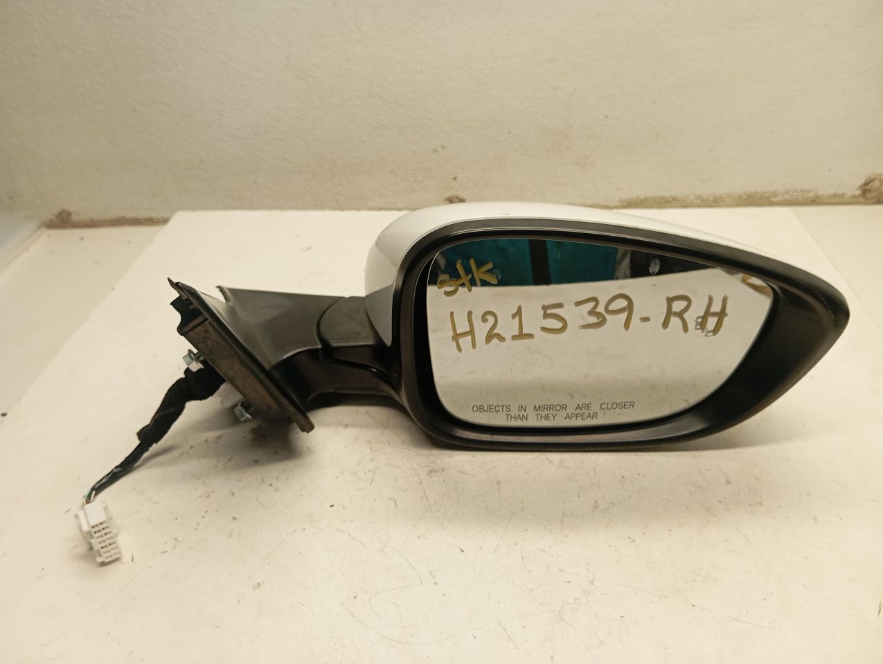 Part image 1