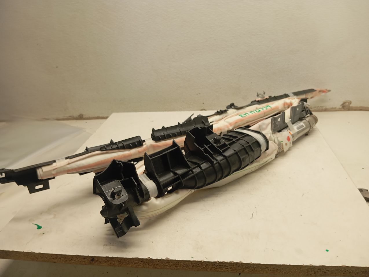 Part image 1