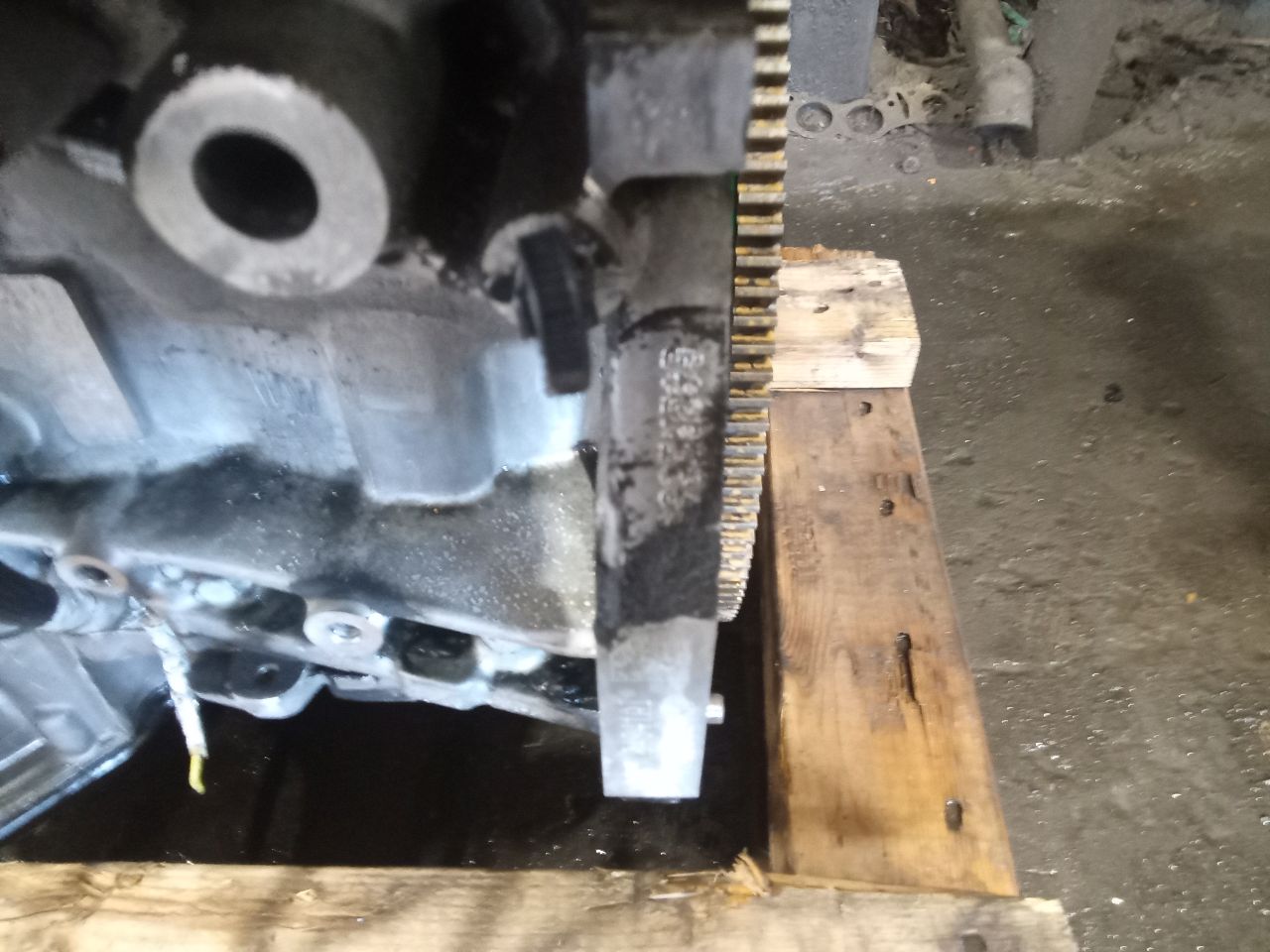 Part image 4
