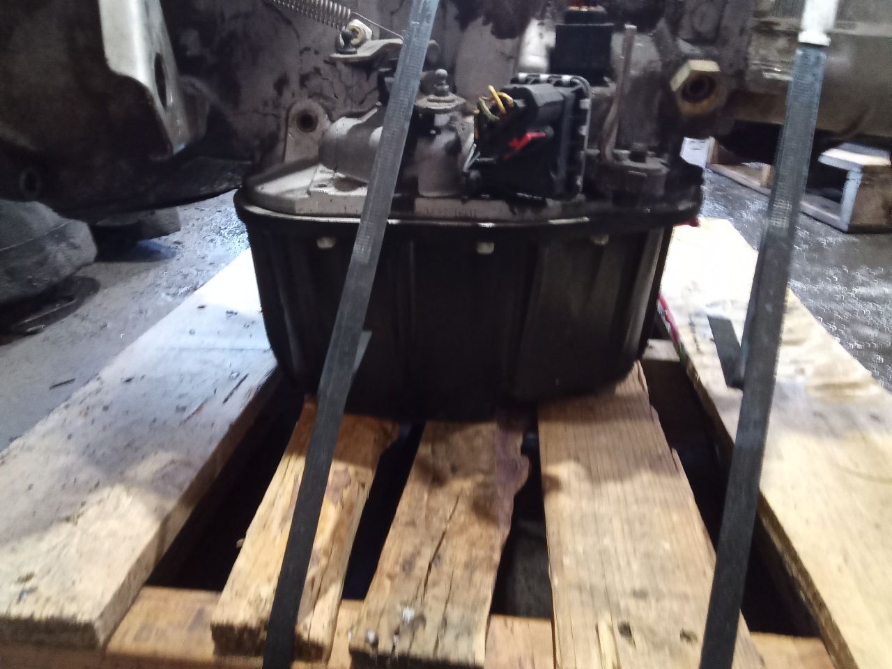 Part image 6