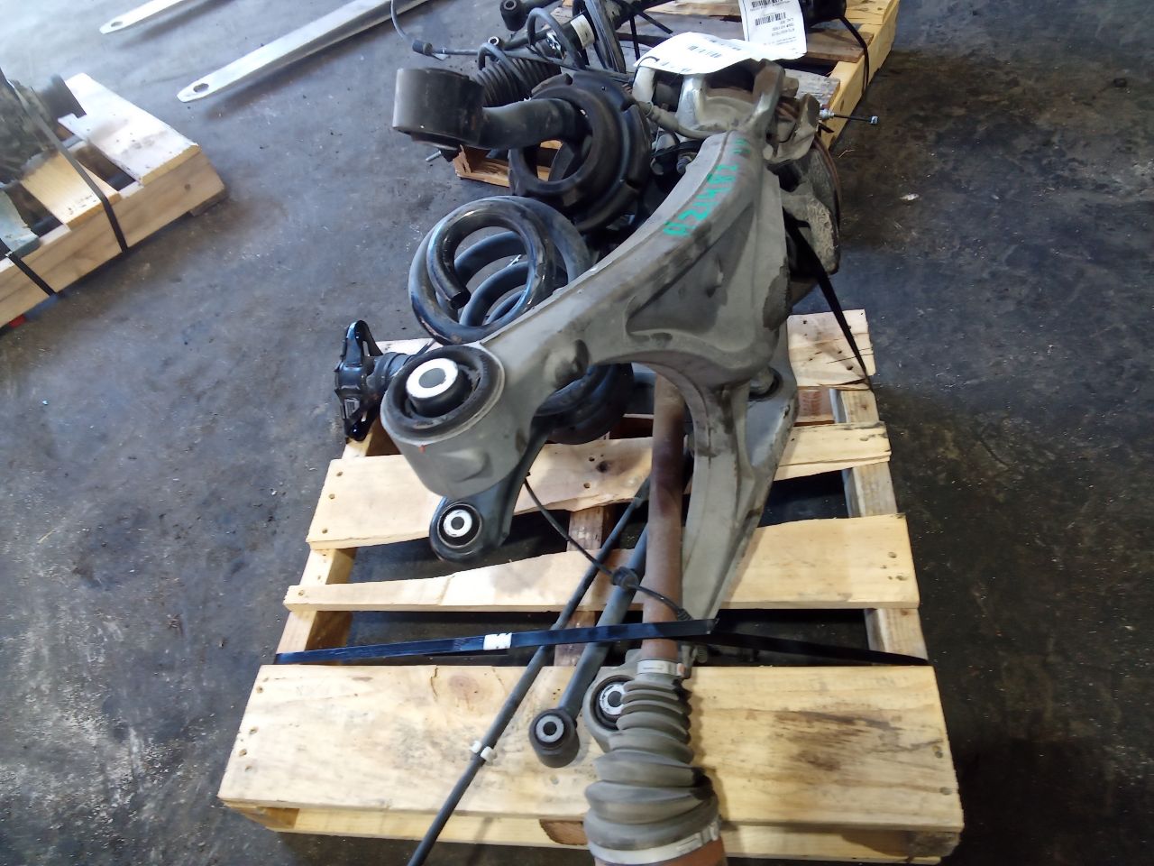 Part image 3