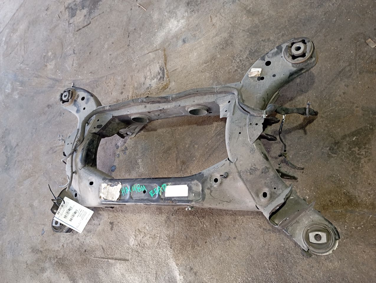 Part image 3