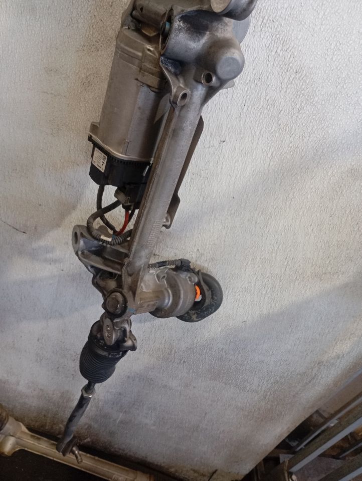 Part image 10