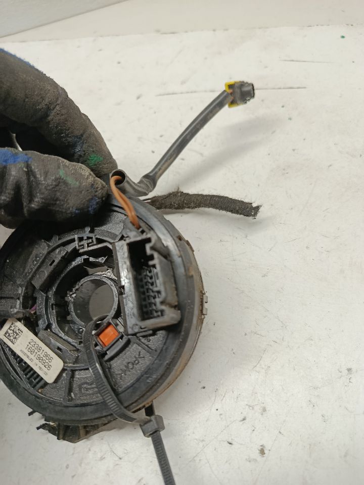 Part image 7