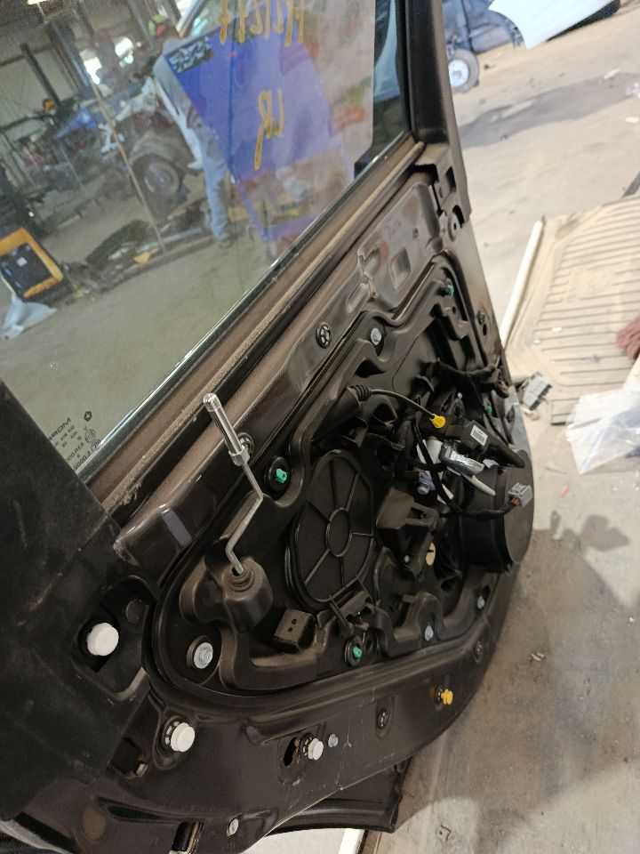 Part image 5