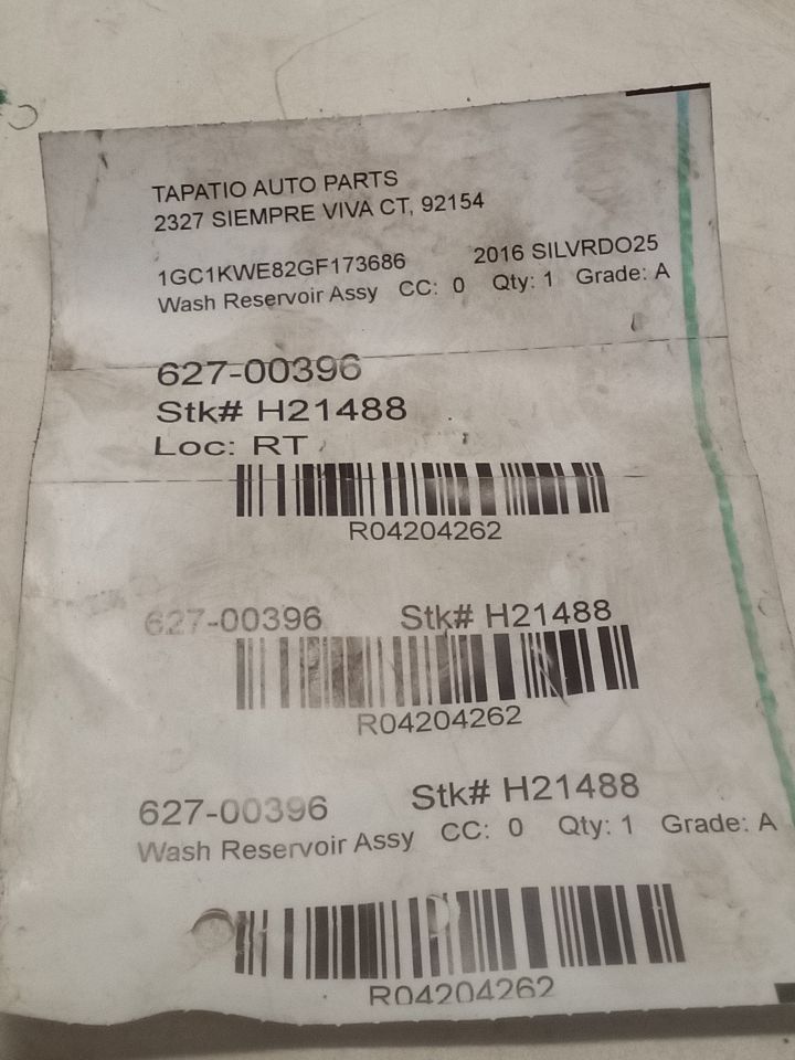 2016 General Motors SILVERADO 2500 PICKUP Wash Reservoir Assy