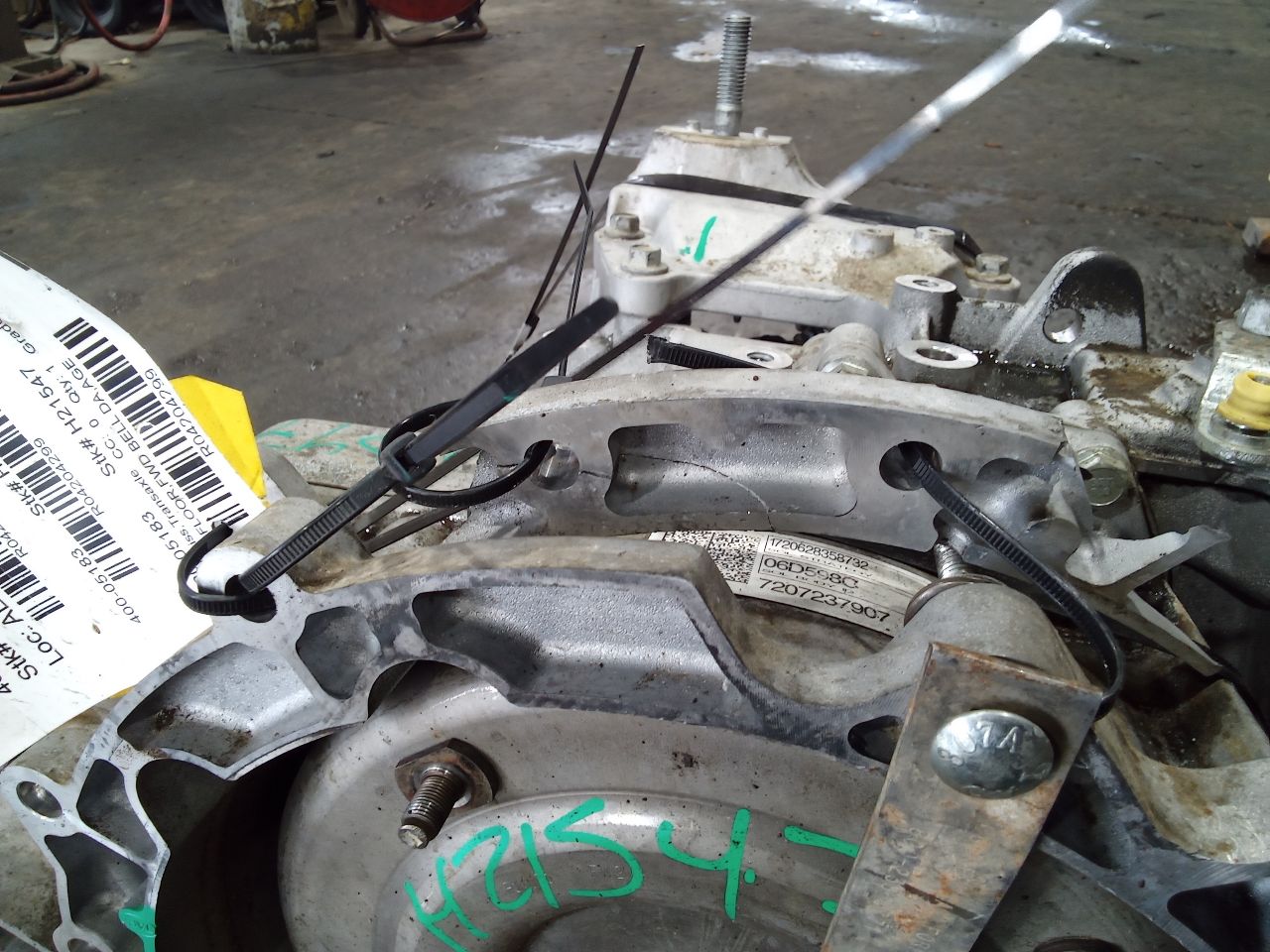 Part image 3