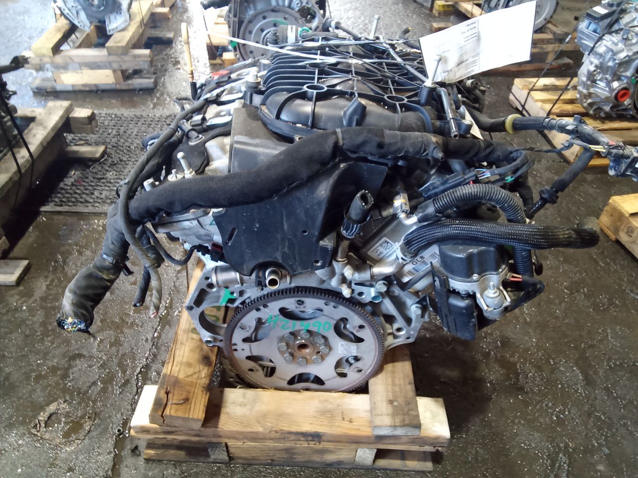 Part image 3