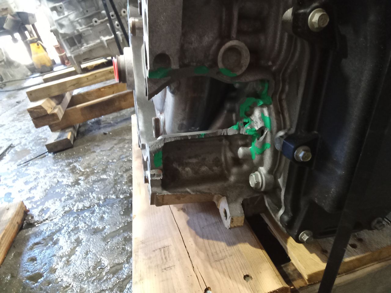 Part image 3