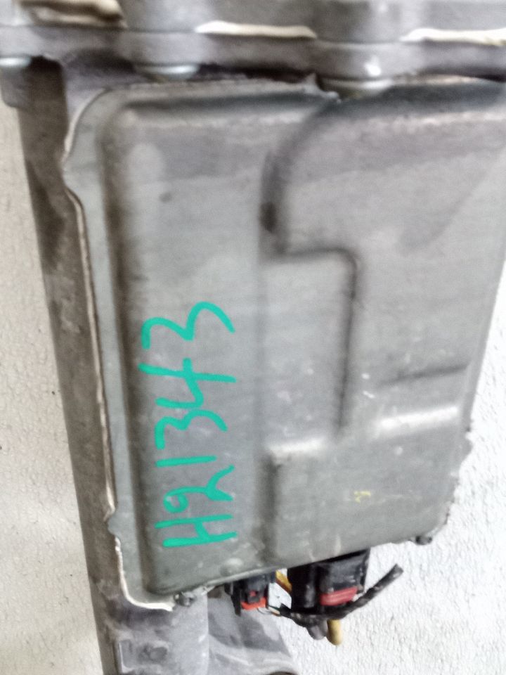 Part image 9