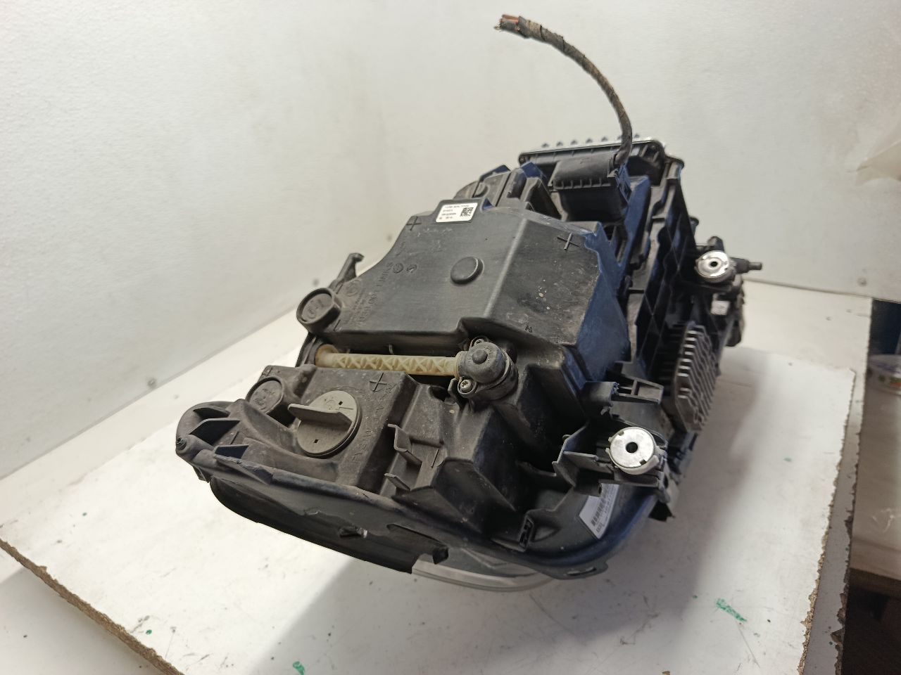 Part image 9