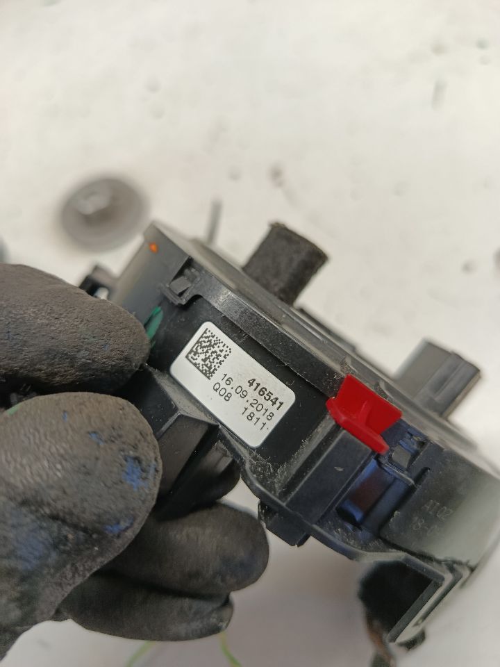 Part image 7