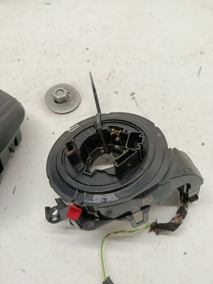 Part image 8