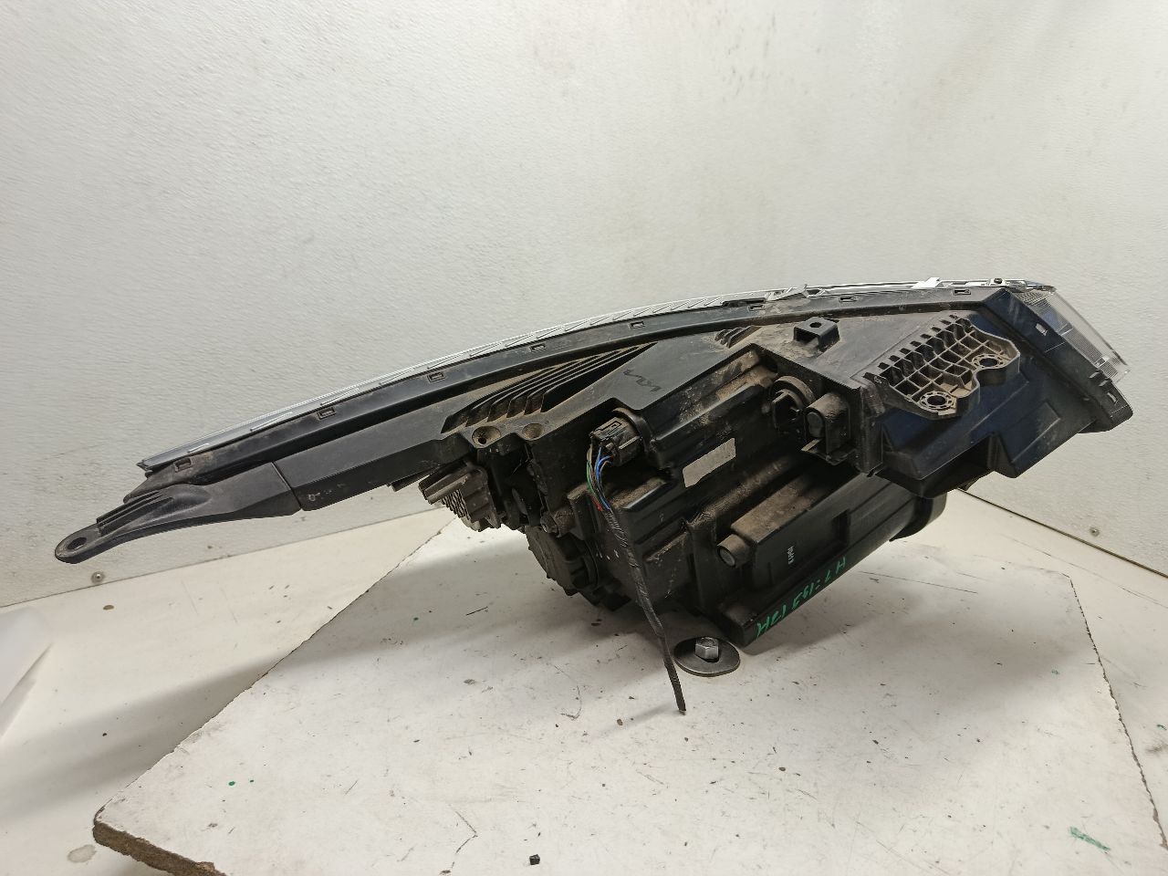 Part image 4