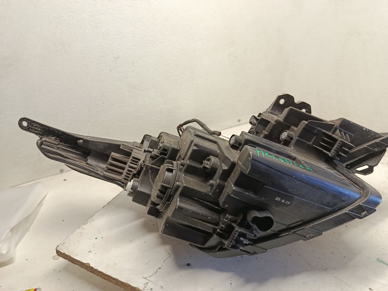 Part image 5