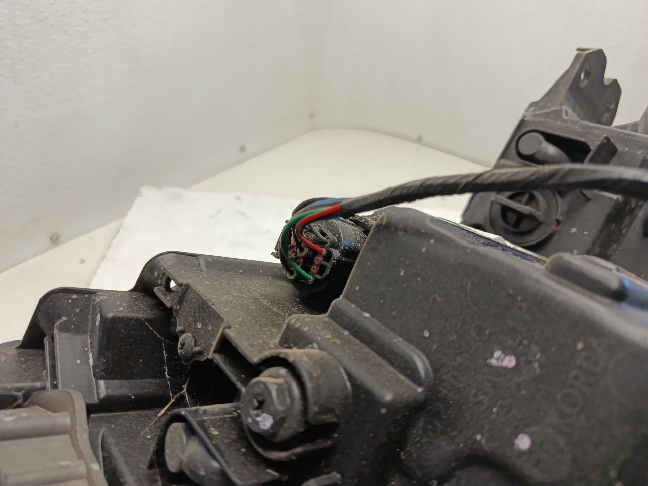 Part image 8