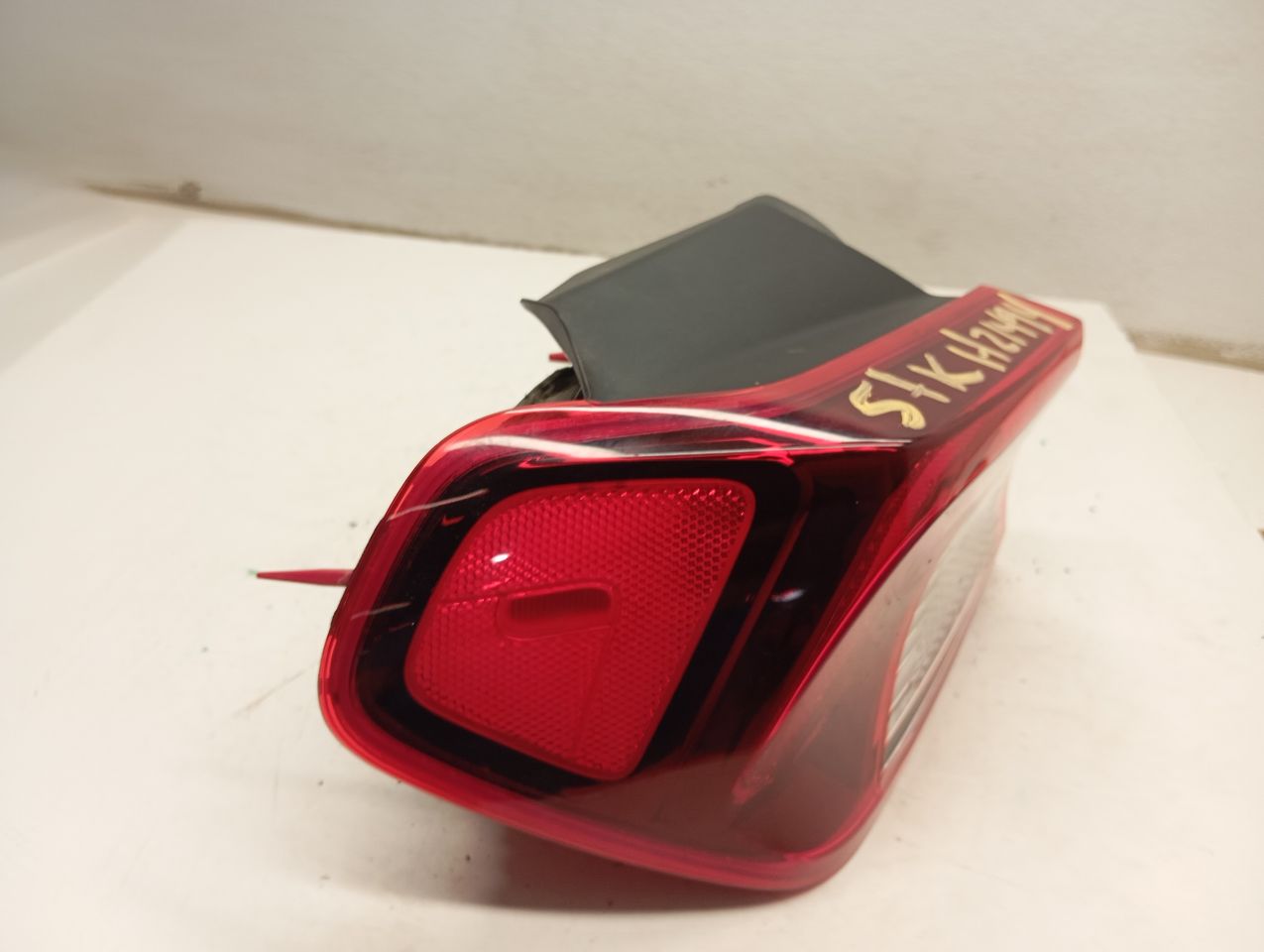 Part image 4