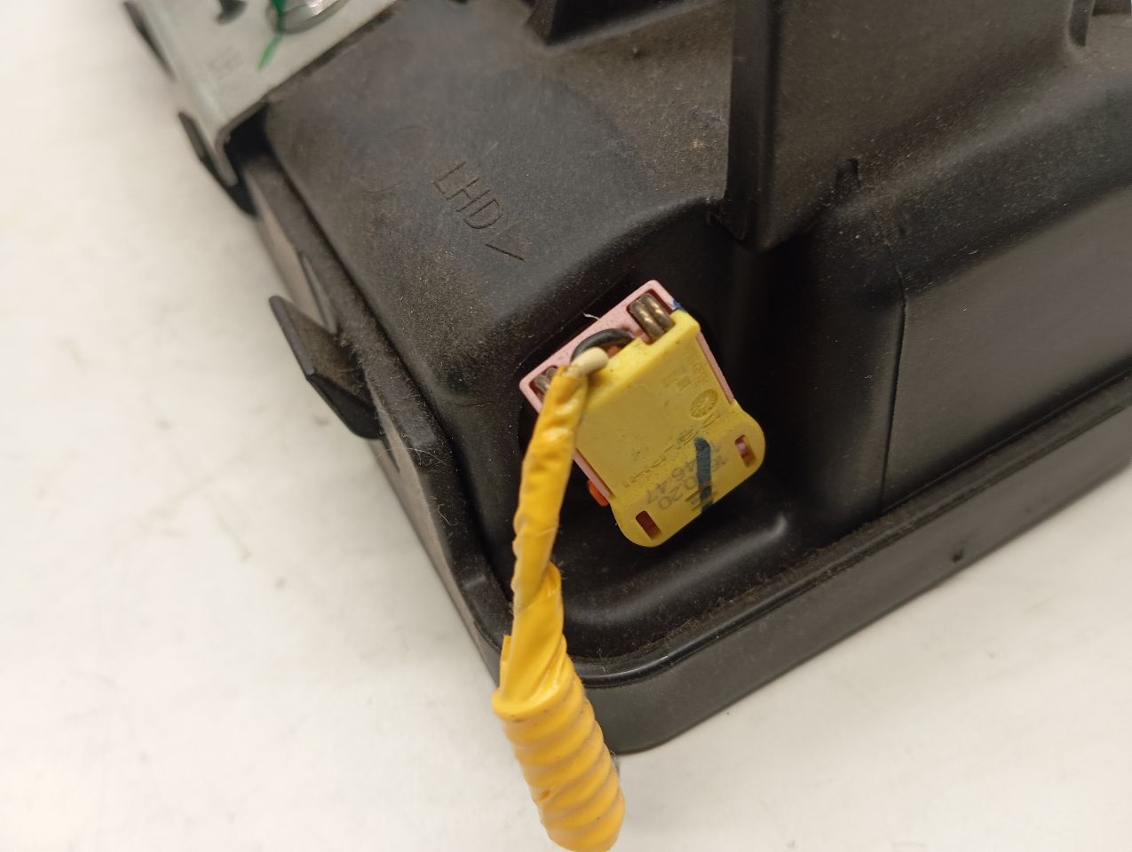 Part image 4