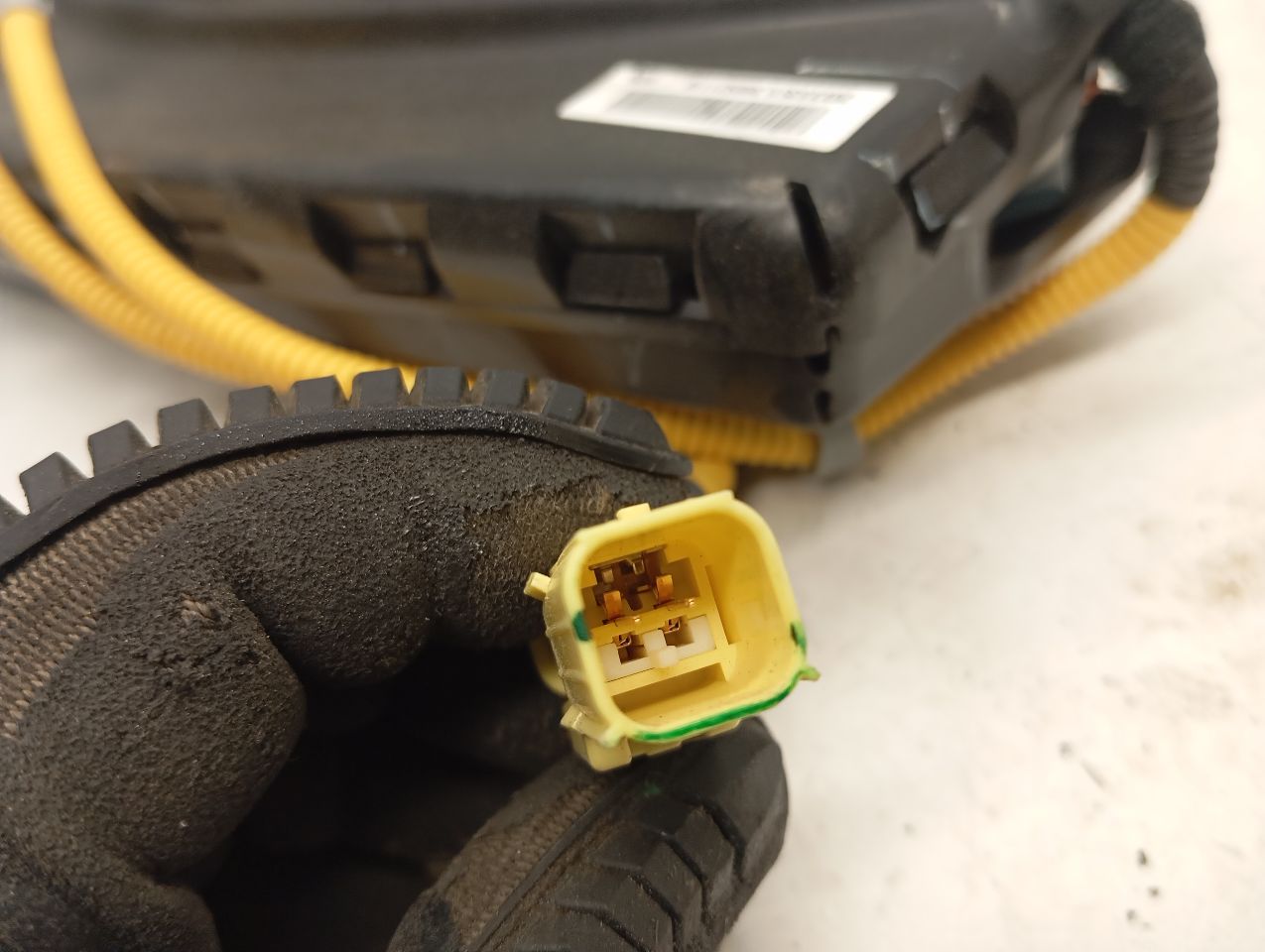 Part image 4