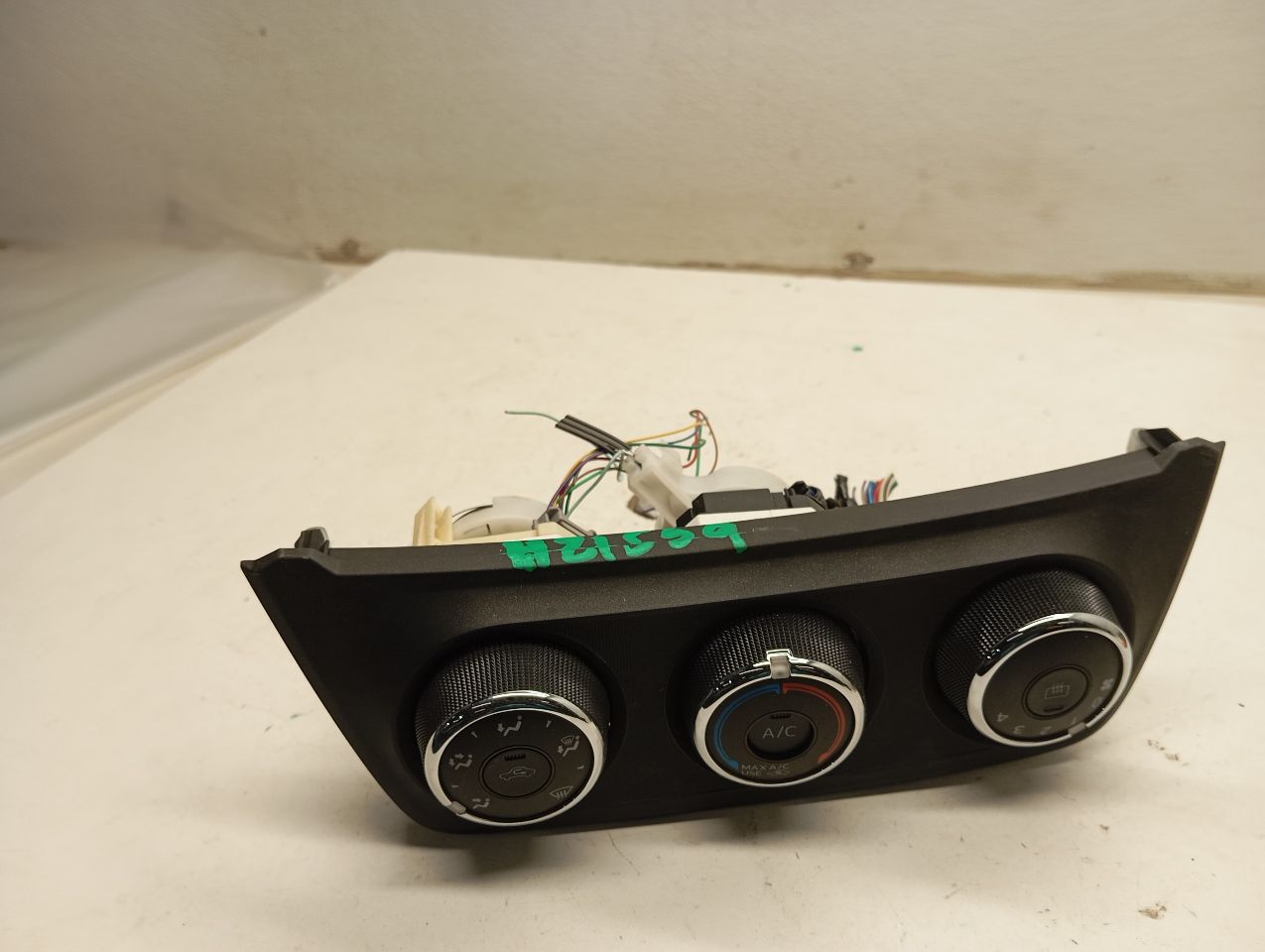 Part image 1