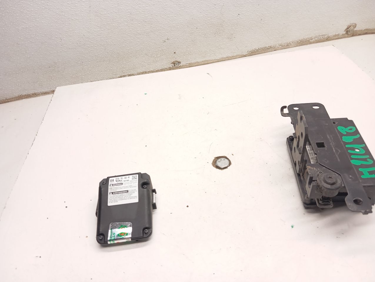 Part image 2