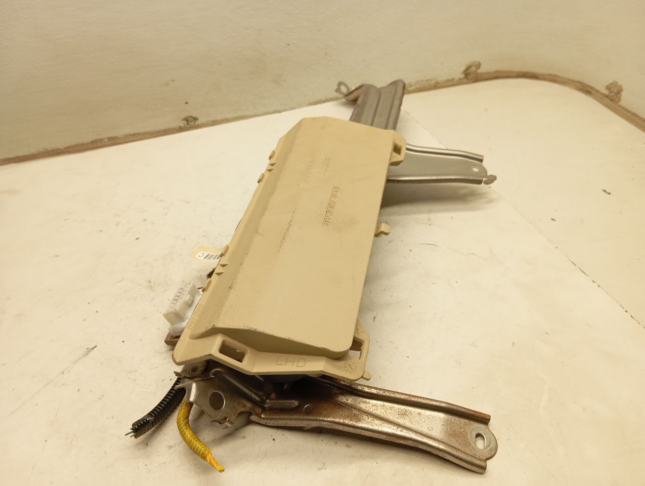 Part image 5