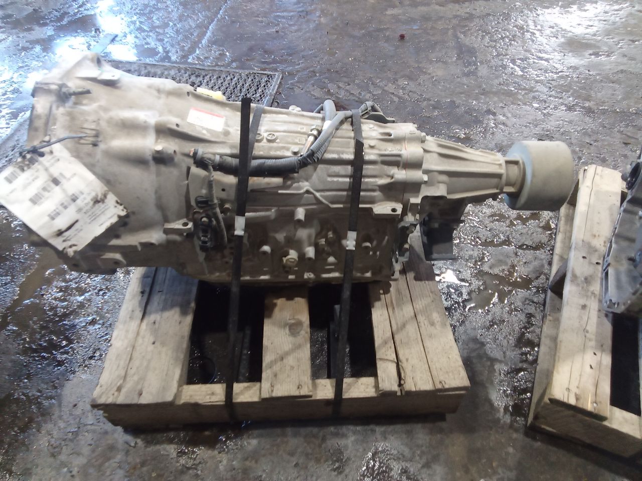 Part image 3
