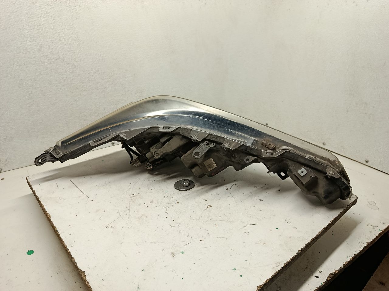 Part image 3