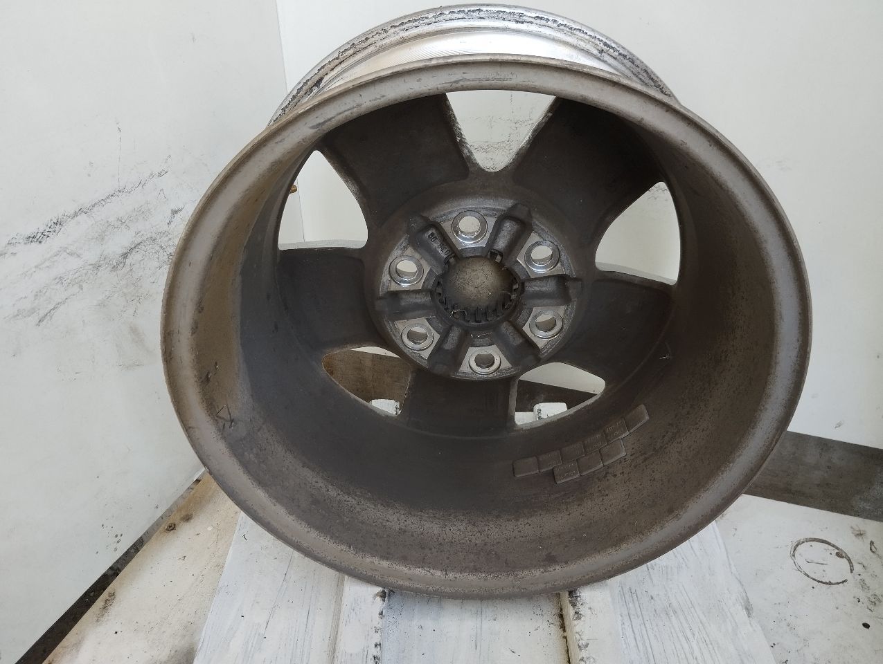 Part image 3
