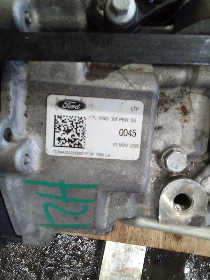 Part image 3