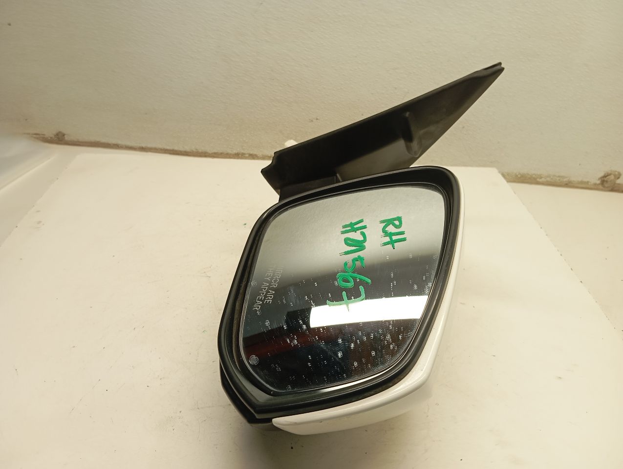 Part image 2