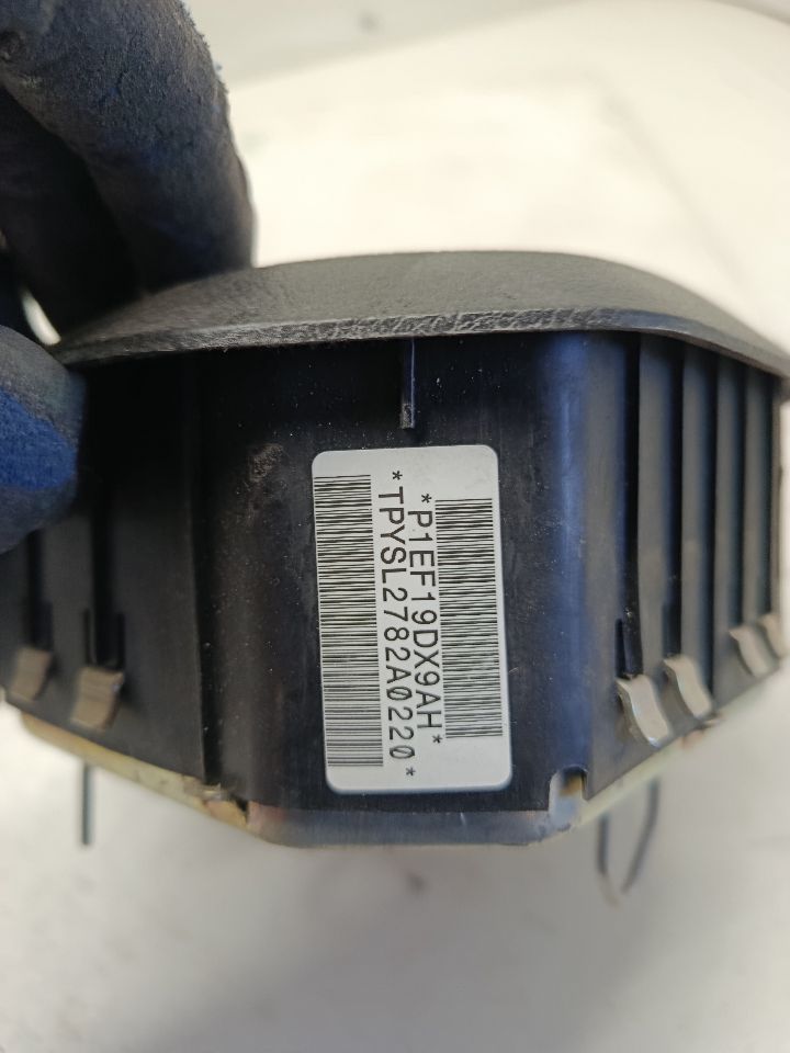 Part image 7