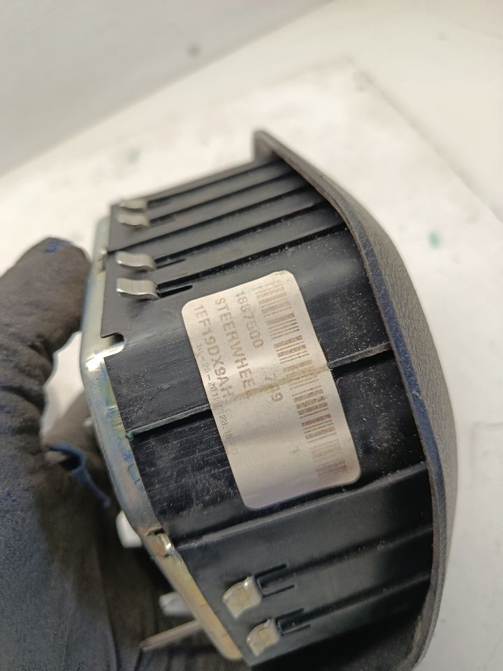 Part image 10
