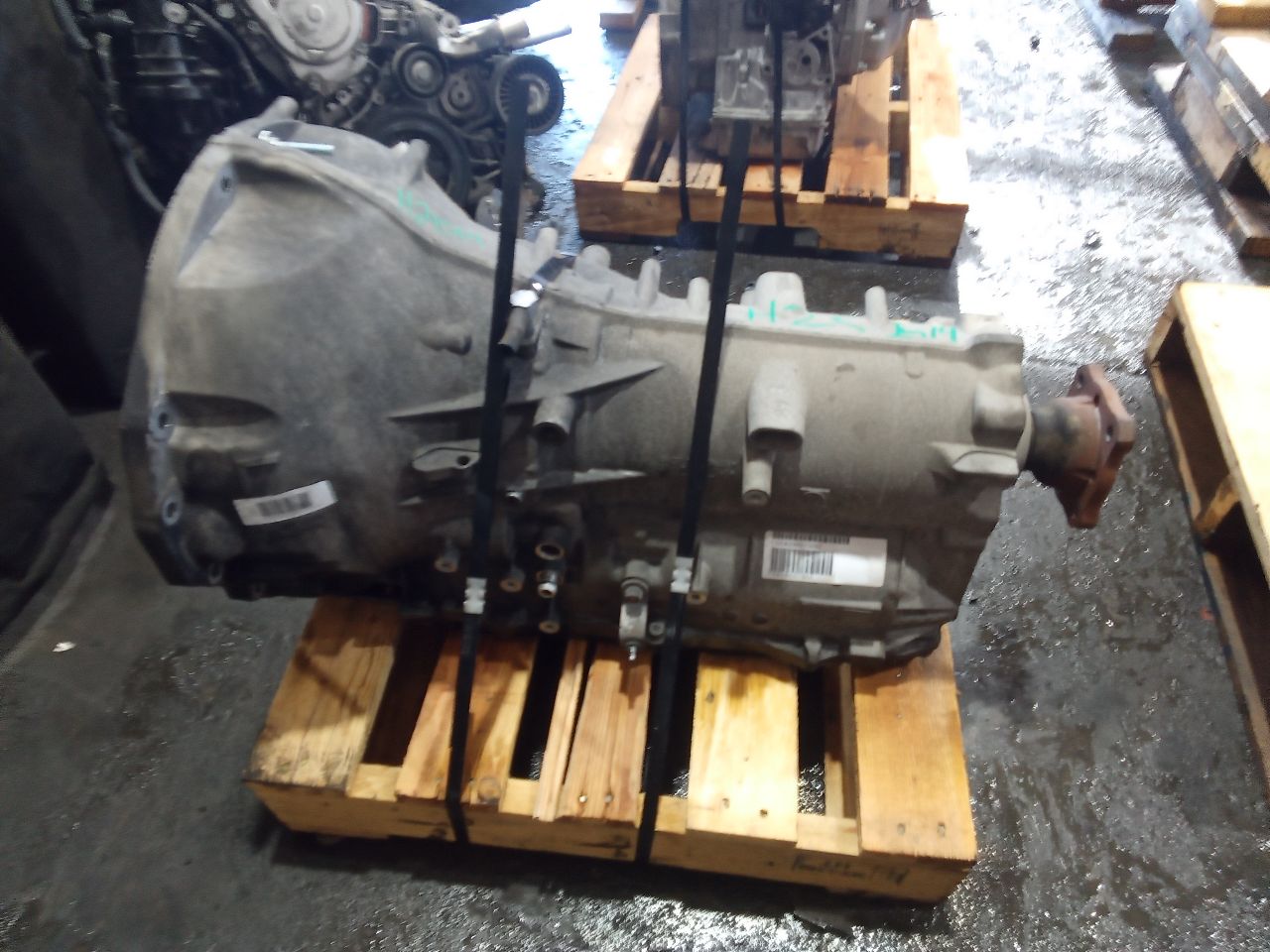 Part image 3